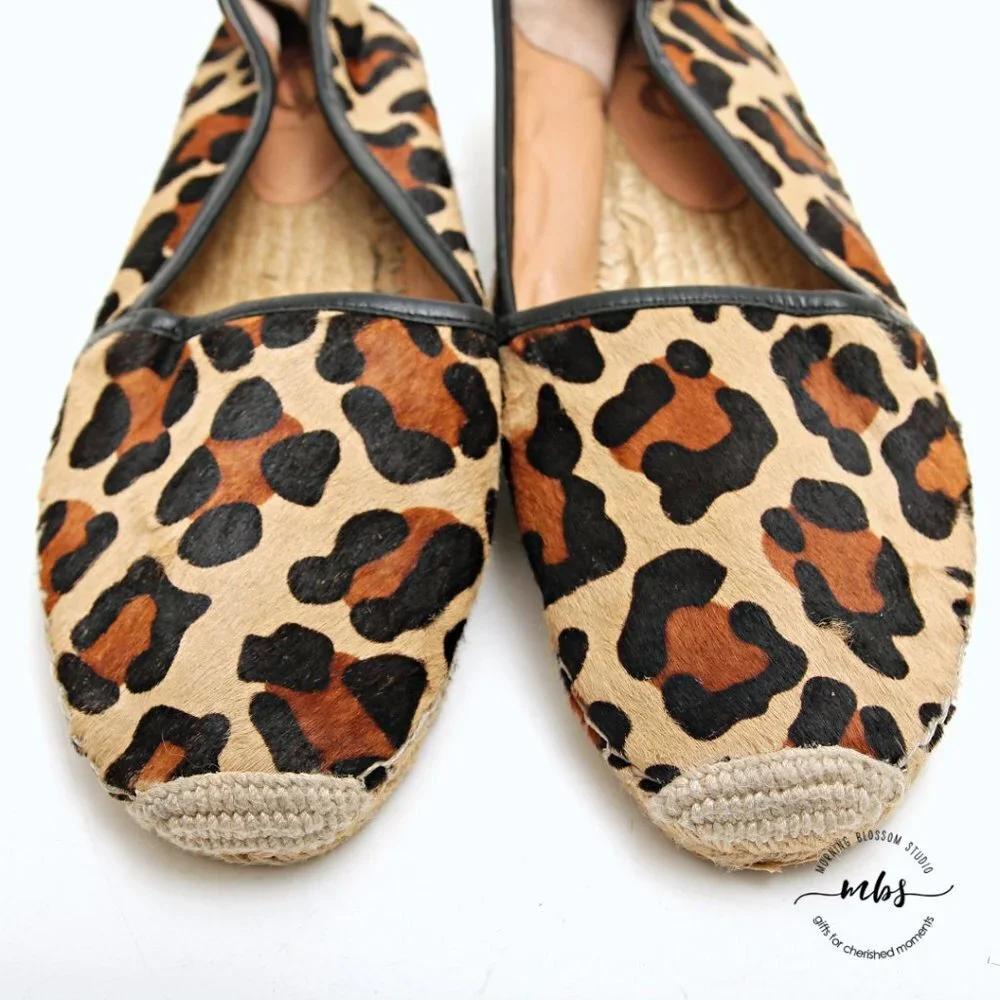 Vince Camuto Cadrian Leopard Cow Hair Espadrille Flats Brown Women Size‎ 8.5